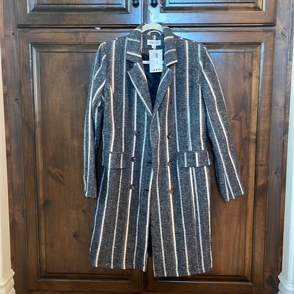 Striped coat - Picture 1 of 5